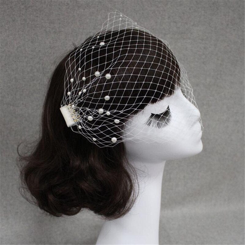 Bridal veil pearl large-hole mesh hair comb, white netting with scattered pearl beads and a small white comb base