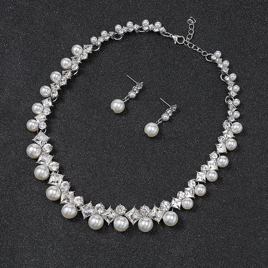 New pearl gemstone jewellery woman necklace set for women jewelry sets light luxury Women's earrings lock bone chain alloy