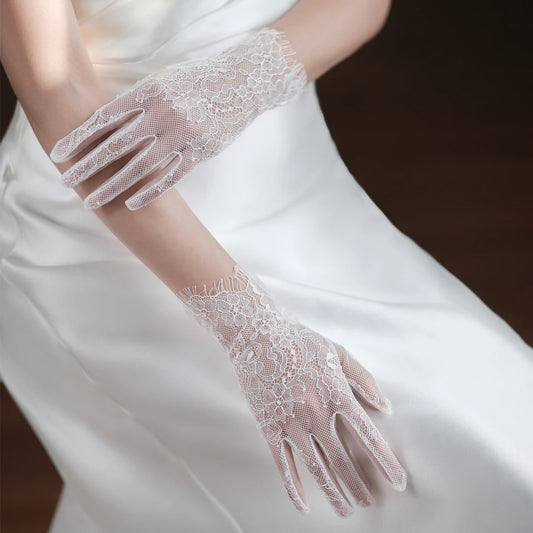 Eyelash Lace Wrist Bridal Gloves Short