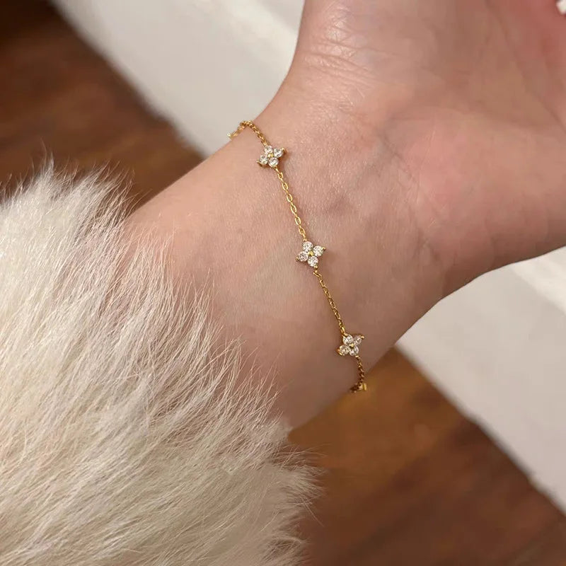 18K Gold Plated Zircon Four Leaf Collar Chain Necklace for Women