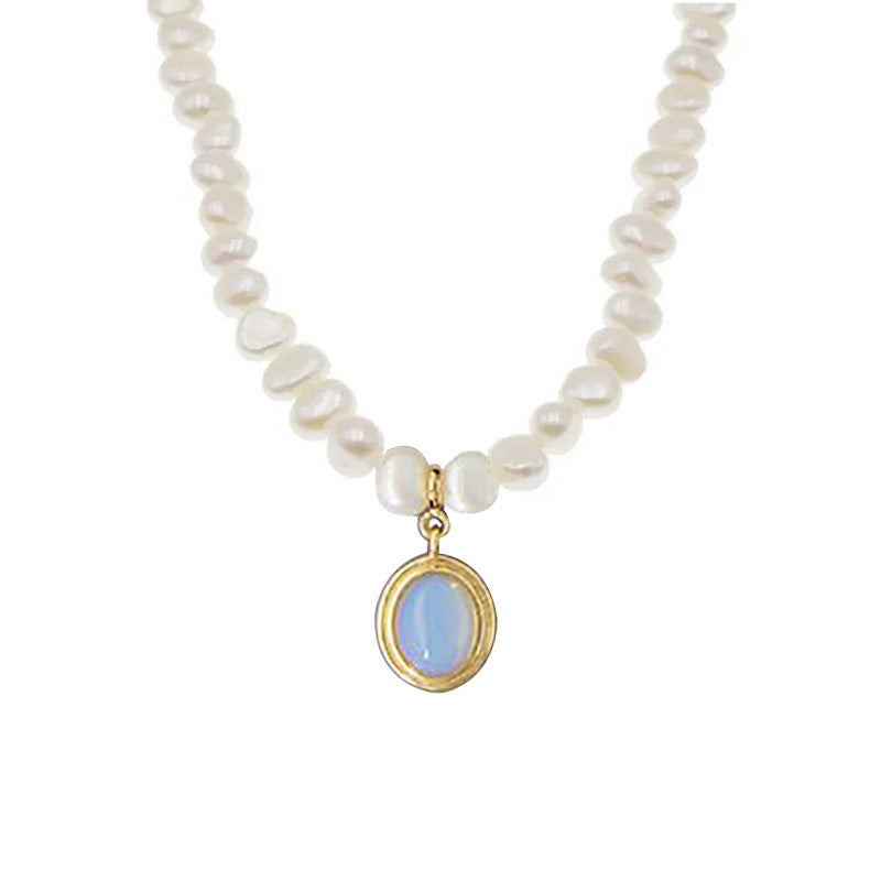 Round Medal Pearl Necklace Irregular Pearl by edenista