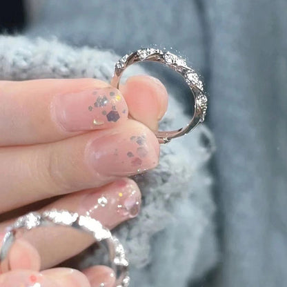Fashion Jewelry S999 Sterling Silver Winding Love Ring by edenista