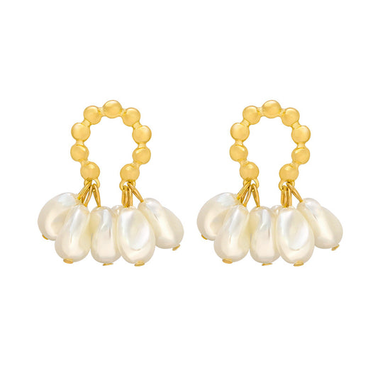 Female Baroque Pearl Earrings by edenista