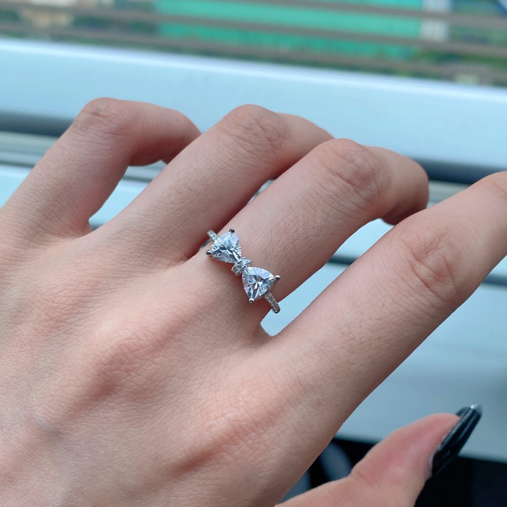 S925 Sterling Silver Bow Women's Ring with clear stones