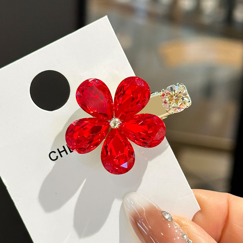 Fantasy Crystal Flowers Exquisite Side Barrettes by edenista