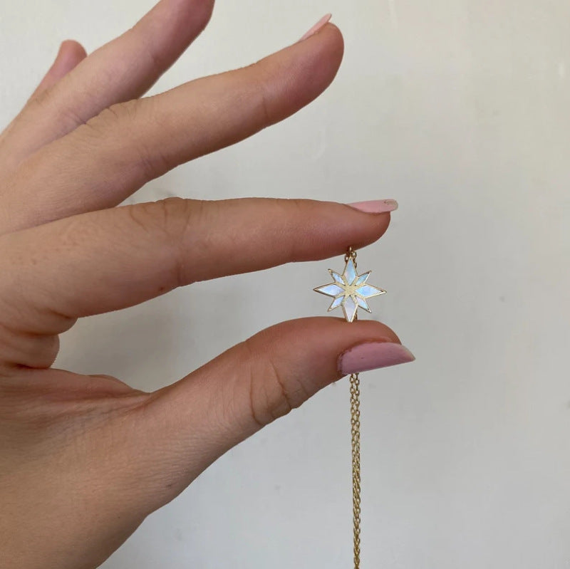 18K Gold Six Pointed Star Clavicle Chain by edenista