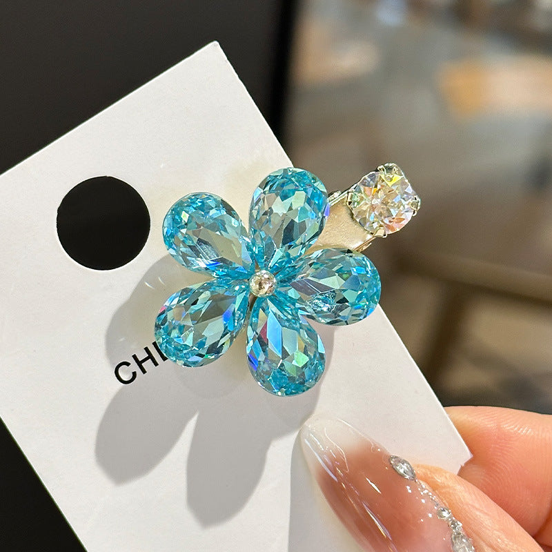 Fantasy Crystal Flowers Exquisite Side Barrettes by edenista