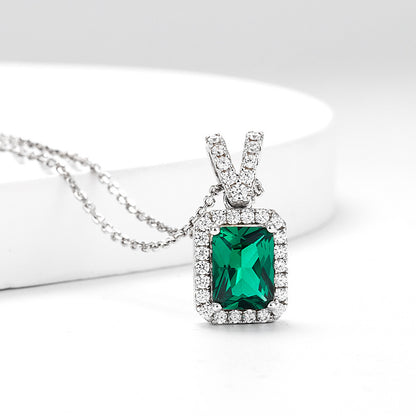 Emerald Clavicle Necklace For Women by edenista
