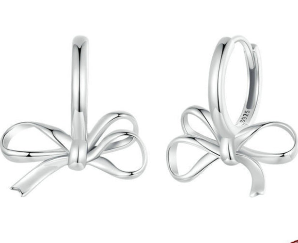 Bow ear clips pair in 925 sterling silver, simple all-match design