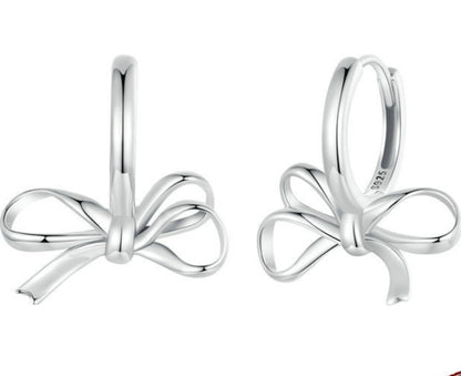 Bow ear clips pair in 925 sterling silver, simple all-match design