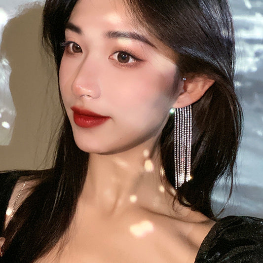 Fashionable And Simple Long Tassel Earrings by edenista