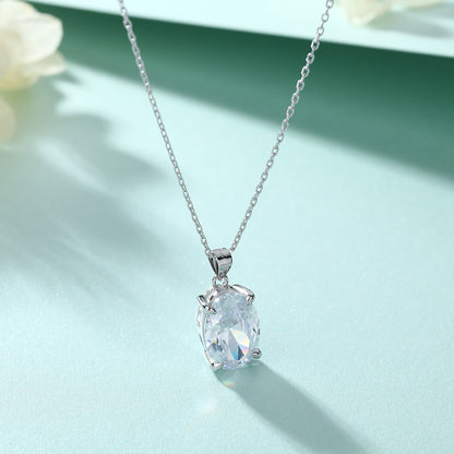 Oval gem pendant necklace in silver with clear crystal stone