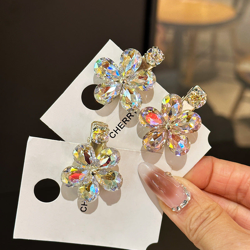 Fantasy Crystal Flowers Exquisite Side Barrettes by edenista