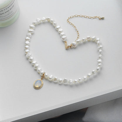 Round Medal Pearl Necklace Irregular Pearl by edenista