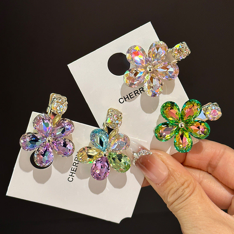 Fantasy Crystal Flowers Exquisite Side Barrettes by edenista