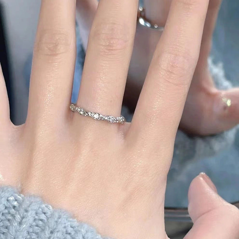 Fashion Jewelry S999 Sterling Silver Winding Love Ring by edenista
