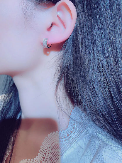 Round Micro Inlaid Zircon Clip-On Earrings – Gold Tone