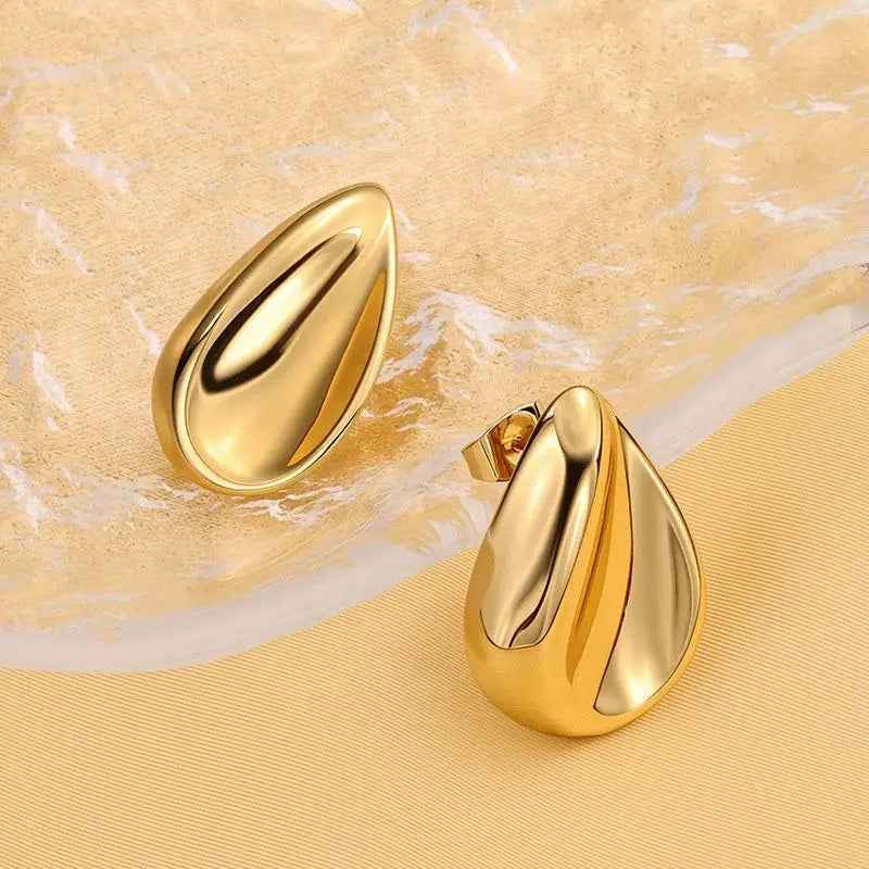 Elegant 18k Gold Plated Stainless Steel Stud Earrings Irregular Design