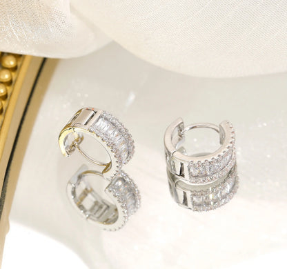 Round Micro Inlaid Zircon Clip-On Earrings – Gold Tone