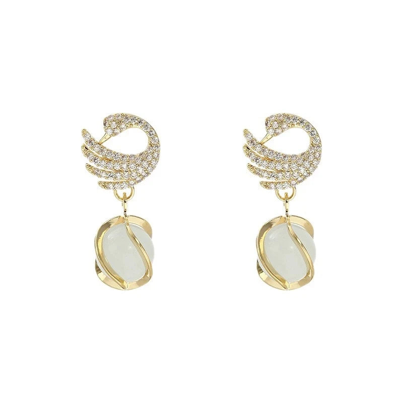 Swan Eye Stone Stud Earrings for Women – Fashion