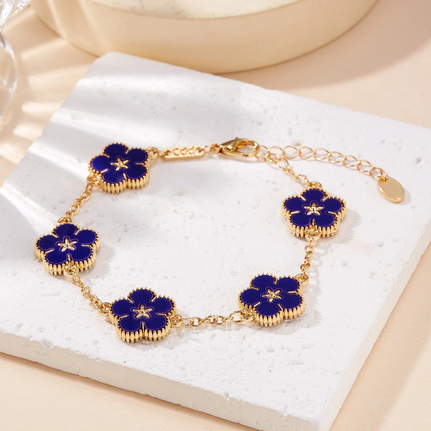 Two-Sided Plum Blossom Flower Charm Bracelet for Women – Multicolor