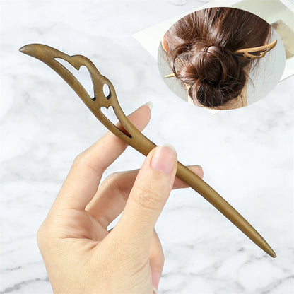 Green sandalwood Chinese ethnic style hair stick pin for women, decorative bun accessory