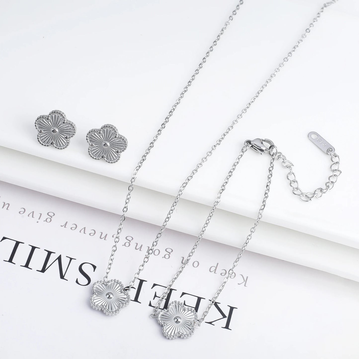 Stainless Steel Clover Flower Jewelry Set 18K Gold
