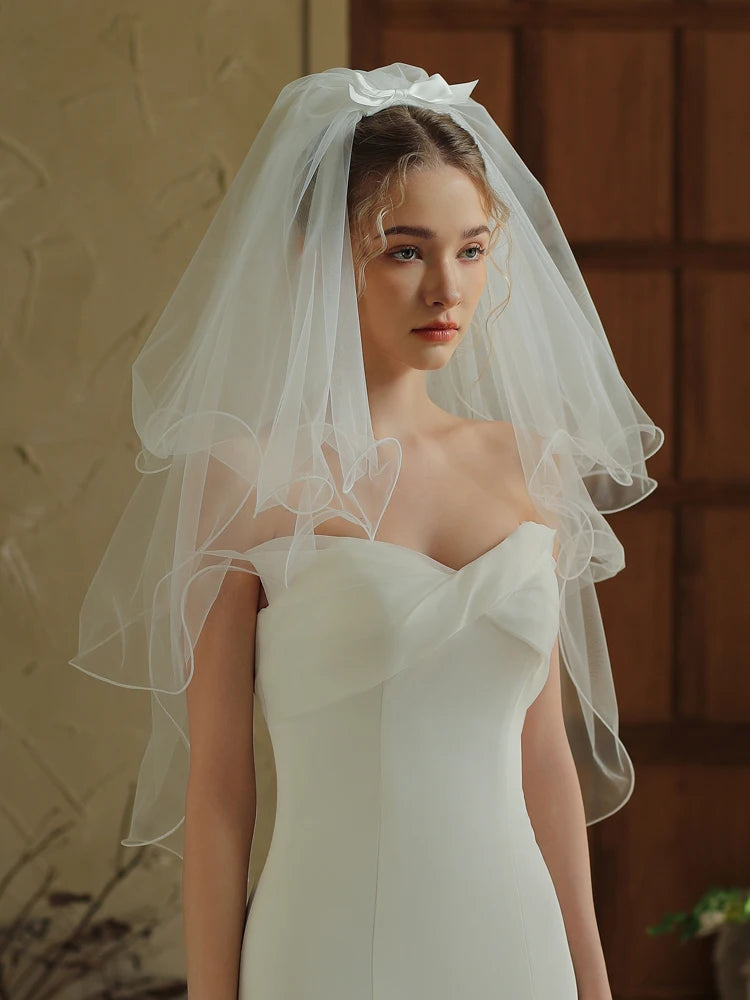Three-Layer Curled Short Bridal Veil 85x150cm