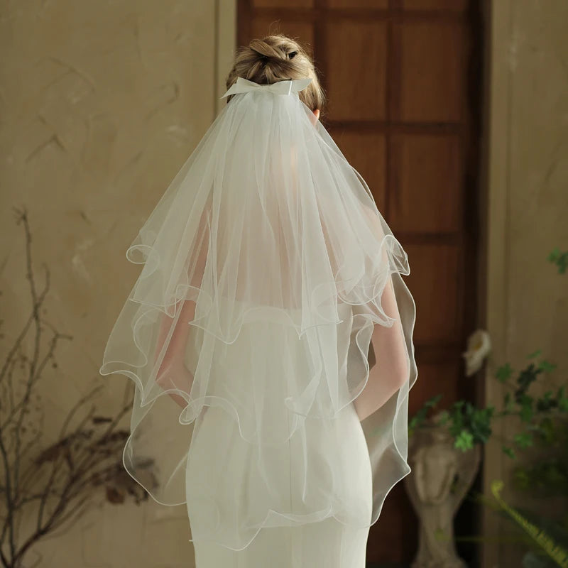 Three-Layer Curled Short Bridal Veil 85x150cm