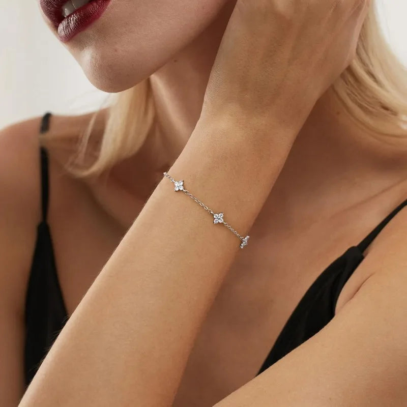 Four Leaf Flower Zircon Bracelet for Women – 925 Silver & 18K Gold