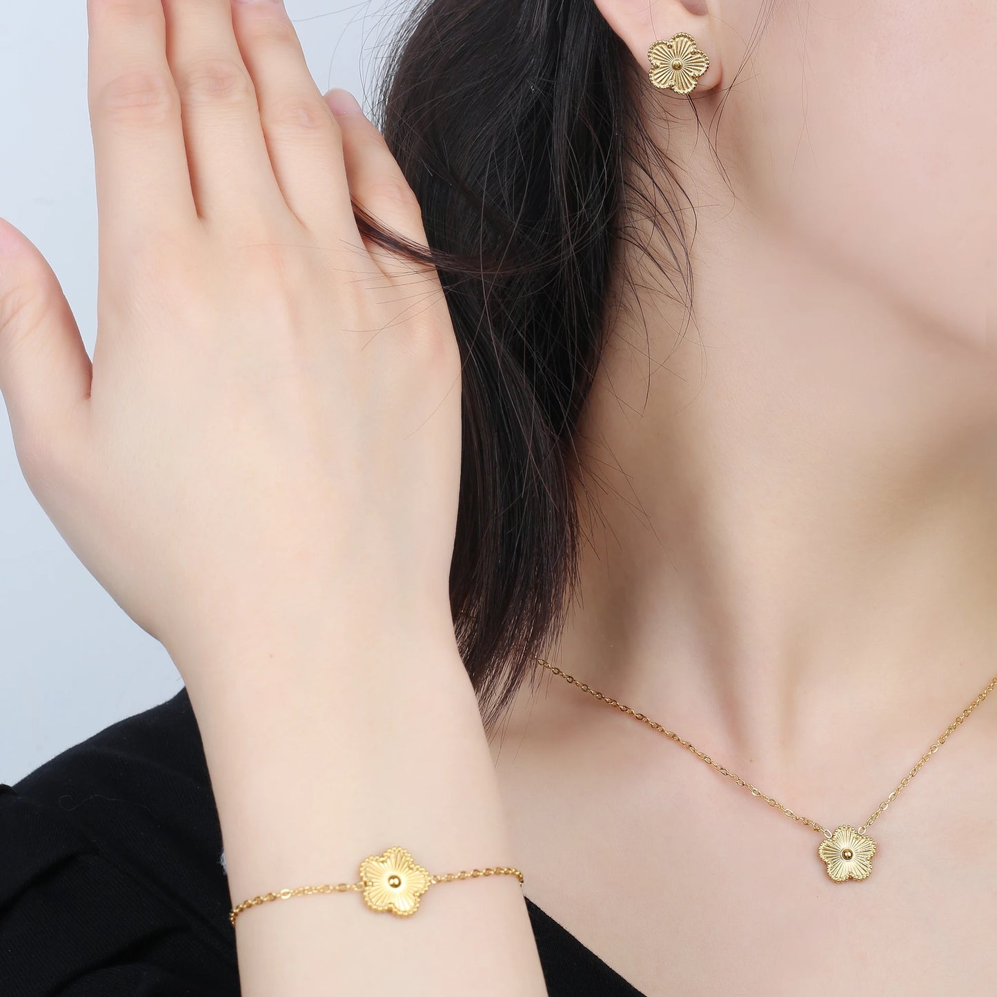 Stainless Steel Clover Flower Jewelry Set 18K Gold
