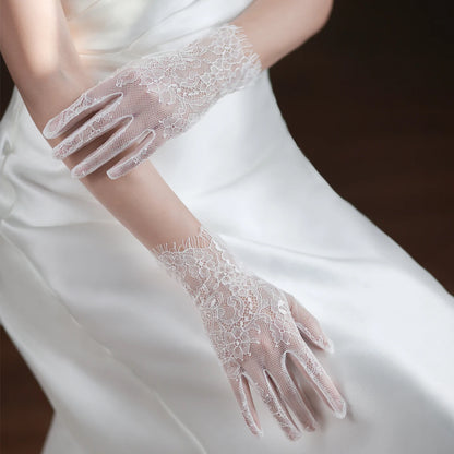 Eyelash Lace Wrist Bridal Gloves Short
