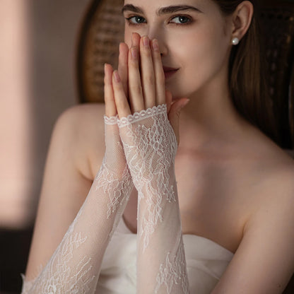 Eyelash Lace Opera Bridal Gloves Fingerless