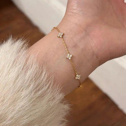 18K Gold Plated Zircon Four Leaf Collar Chain Necklace for Women