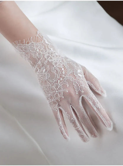 Eyelash Lace Wrist Bridal Gloves Short