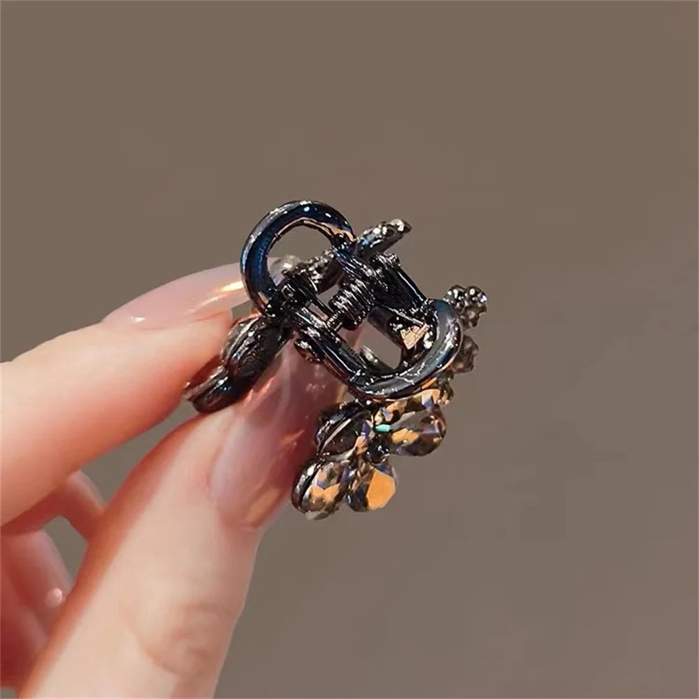 Double Flower Crystal Hair Claw Clip – Rhinestone Metal Barrette for Women