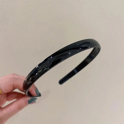 Plastic Translucent Toothed Headband – Non-Slip Candy Color Hair Hoop for Women & Girls