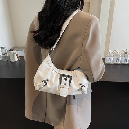Hobo handbag in white glossy faux-leather with buckle straps