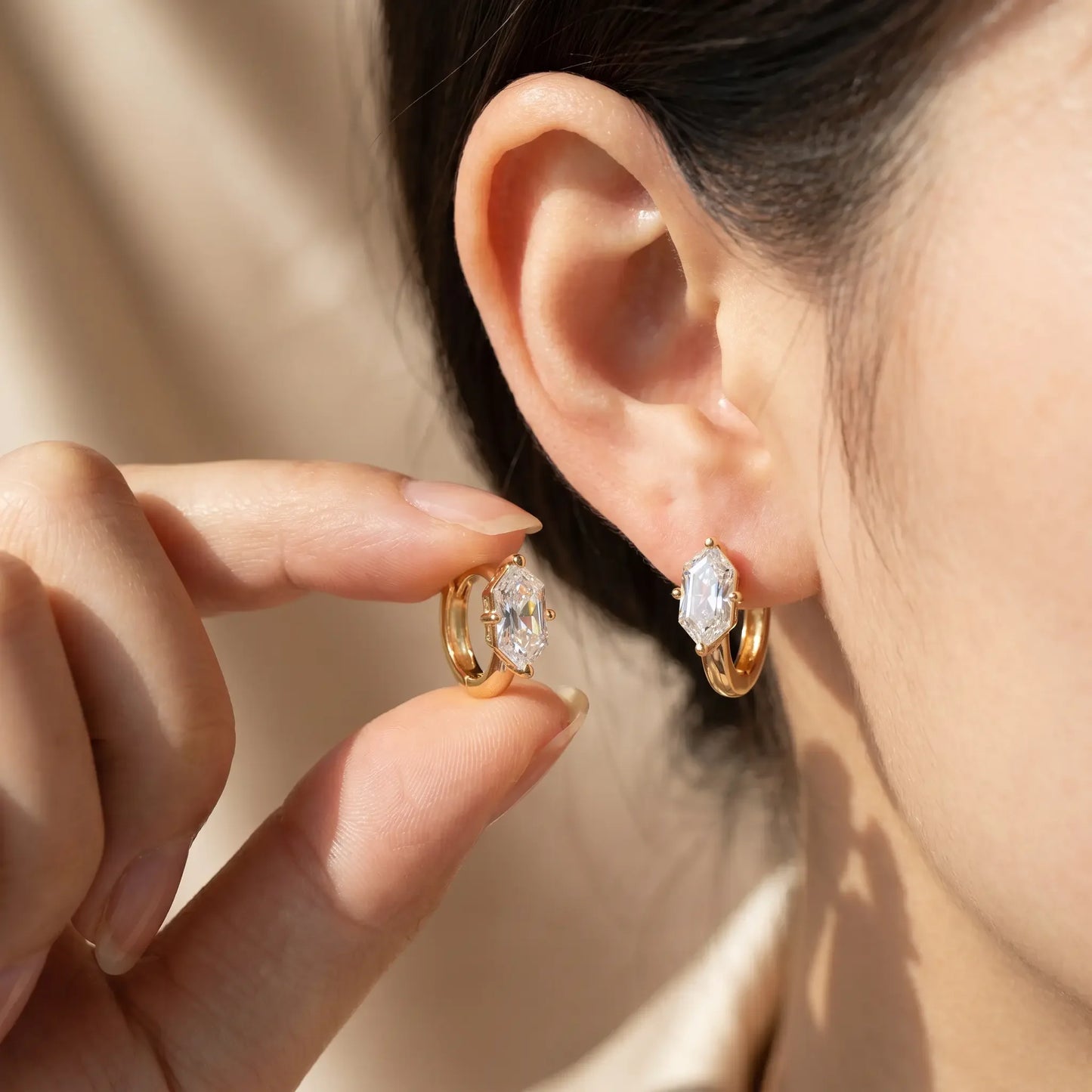 18K Gold Plated Zirconia Huggie Hoop Earrings – 12.4mm