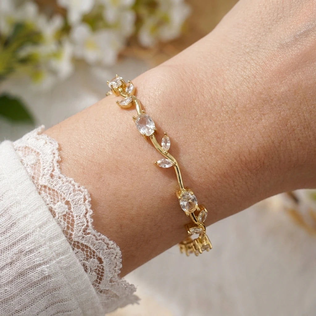 Tulip Flower Bracelet for Women – Copper & Zircon