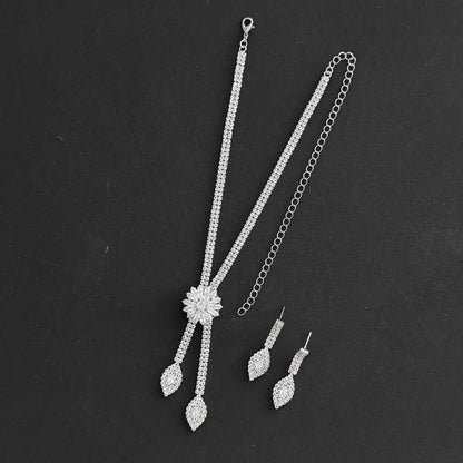 Three piece jewelry set with exquisite patterns and stunning necklaces and earrings by edenista
