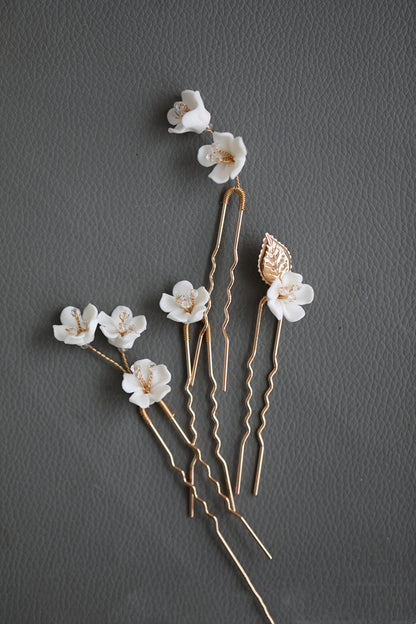 Handmade Beaded Ceramic Flower Hair Accessories by edenista