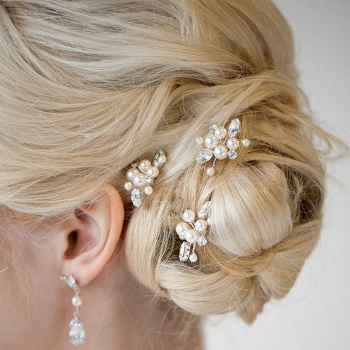 Headdress Pearl Hairpin Bridal Ornament with three pearl flower pins and crystal accents in a blonde updo