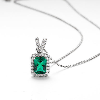 Emerald Clavicle Necklace For Women by edenista