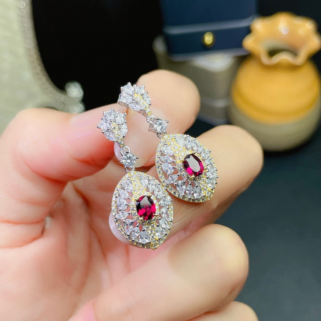Natural Magnesia Aluminum Garnet Earrings Earrings Crystals by edenista