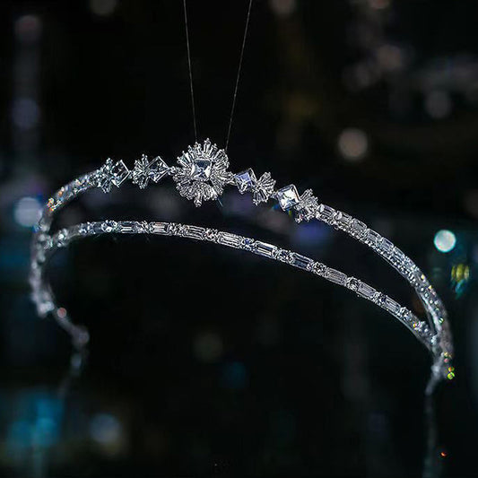 Women's Korean Style Simple Crown Hairband, silver-tone with clear crystals
