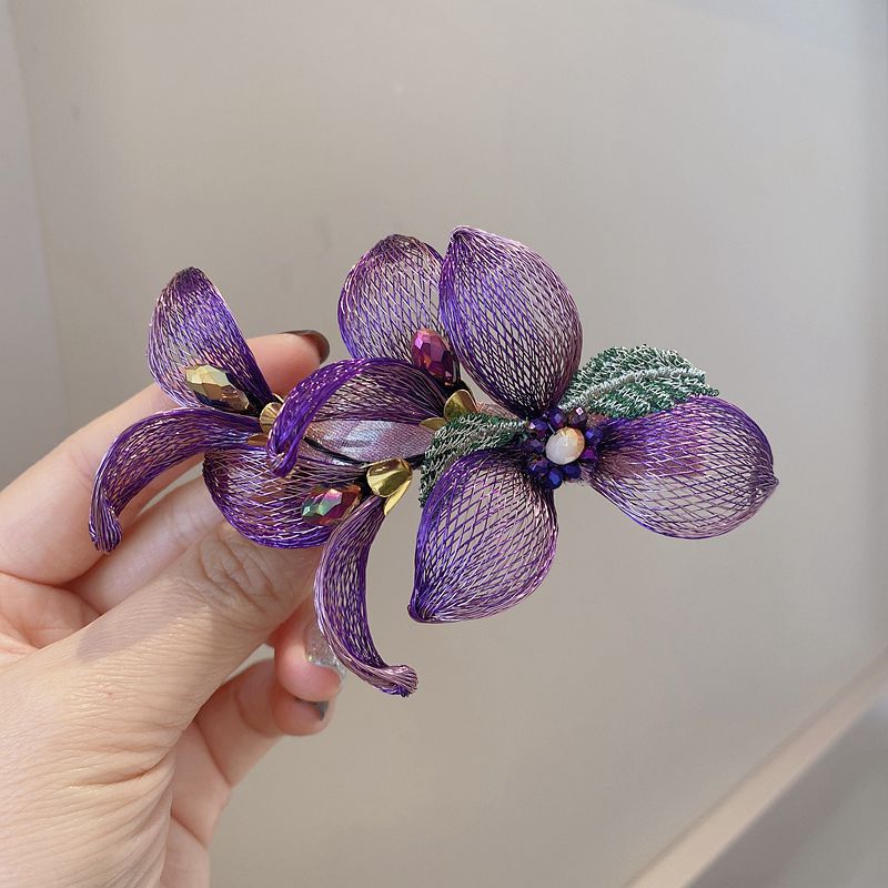 Elegant Flower-de-Luce Romantic Barrettes by edenista